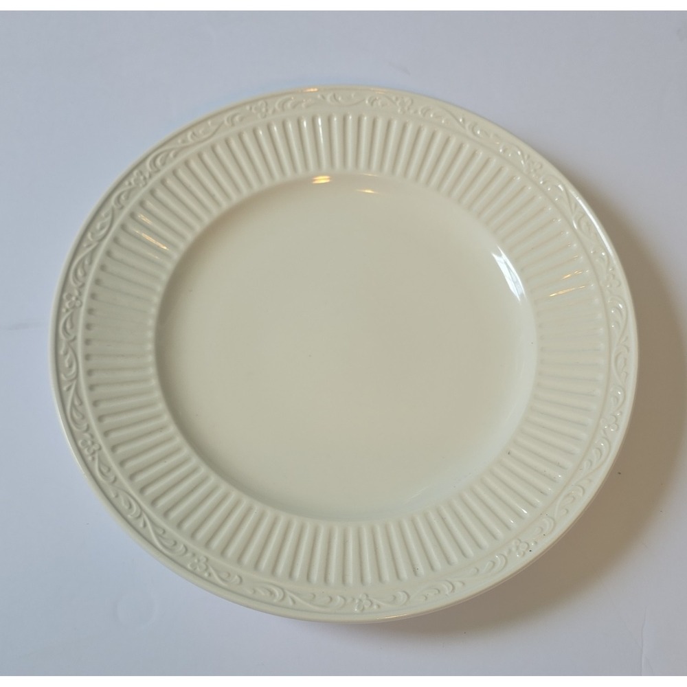 Mikasa Italian Countryside Ivory Round Salad Plate Ceramic, Set Of 2